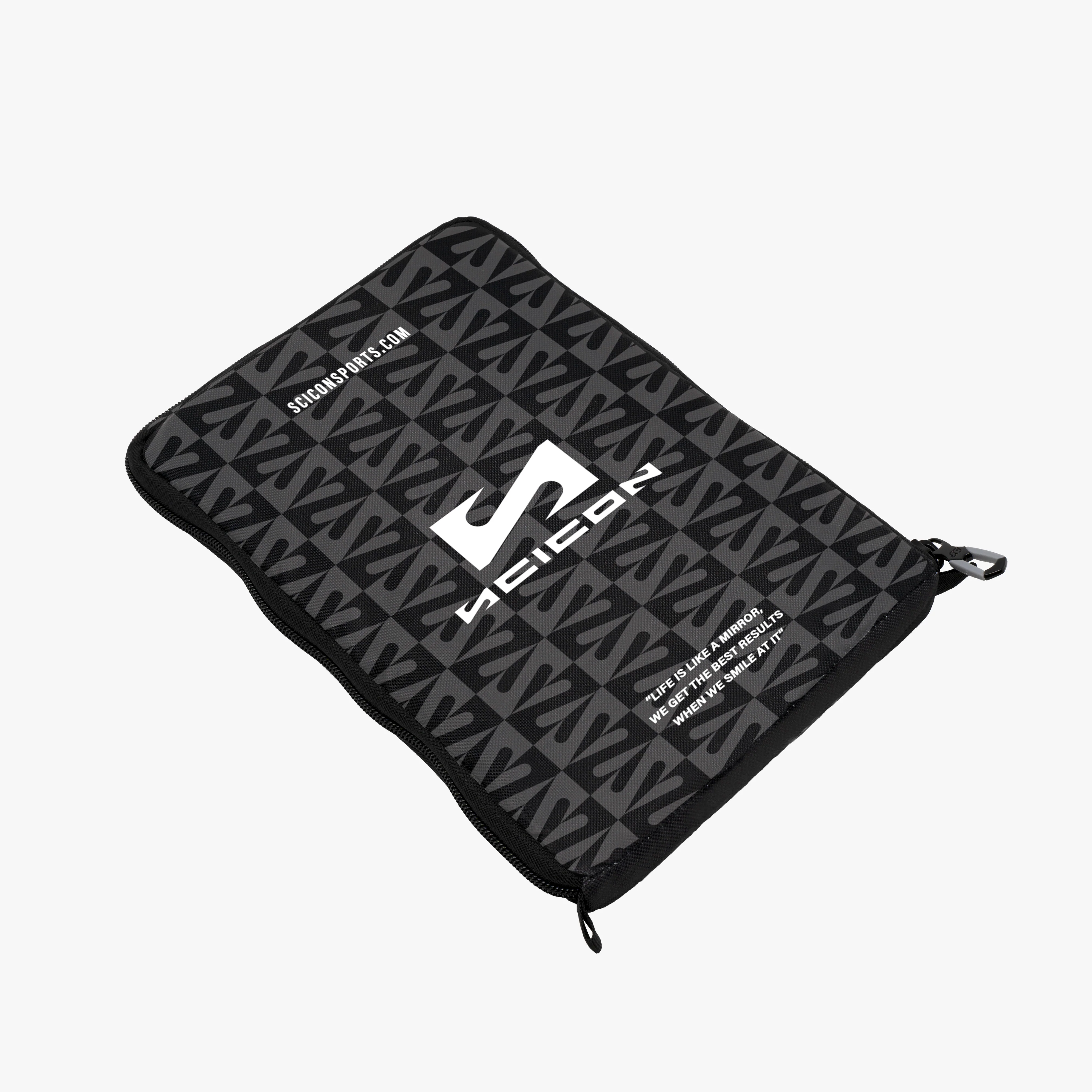 Portable Mirror – Lightweight Folding Display Mirror